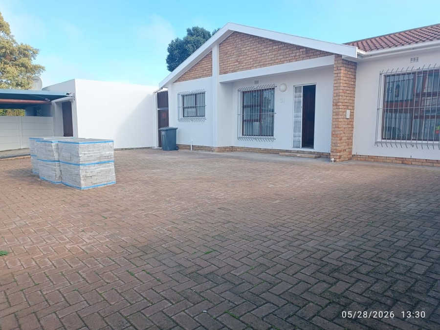 To Let 3 Bedroom Property for Rent in Tijgerhof Western Cape